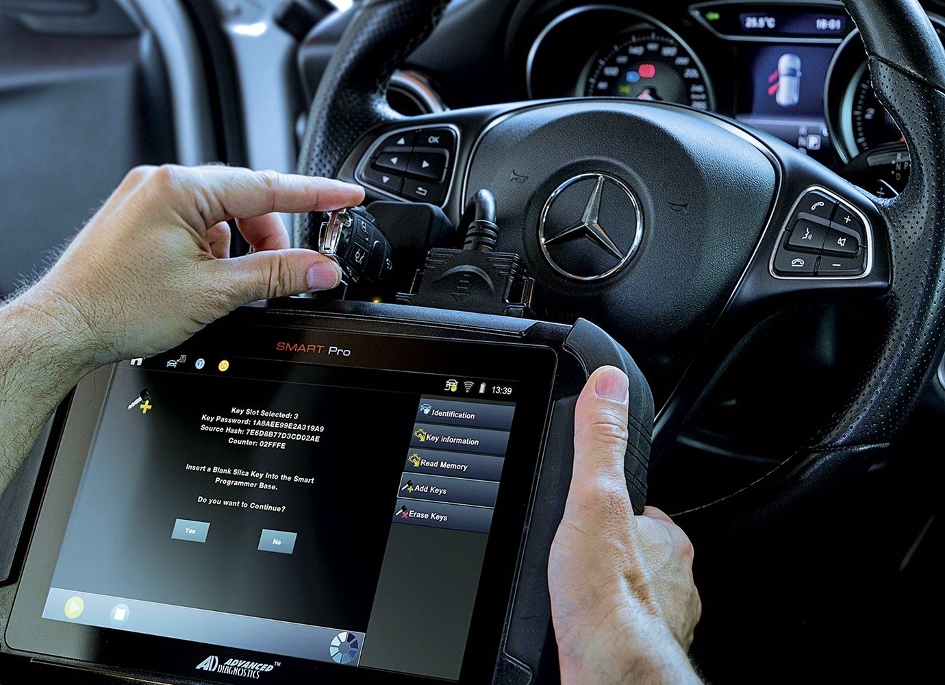 Programming a car key fob