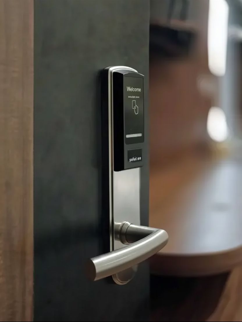 Smart lock