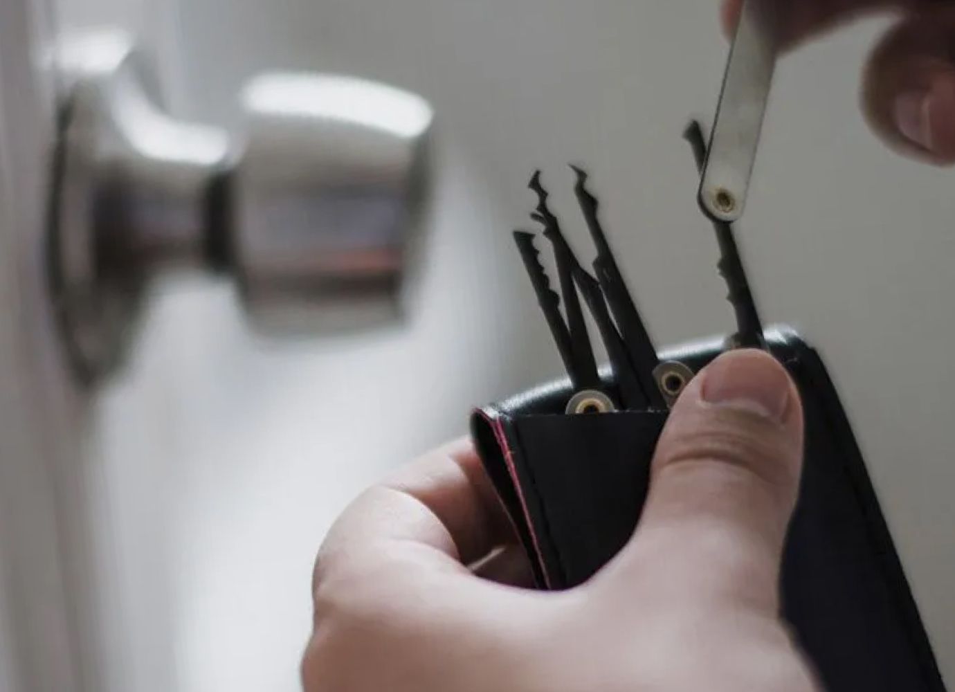 House lockout locksmith service